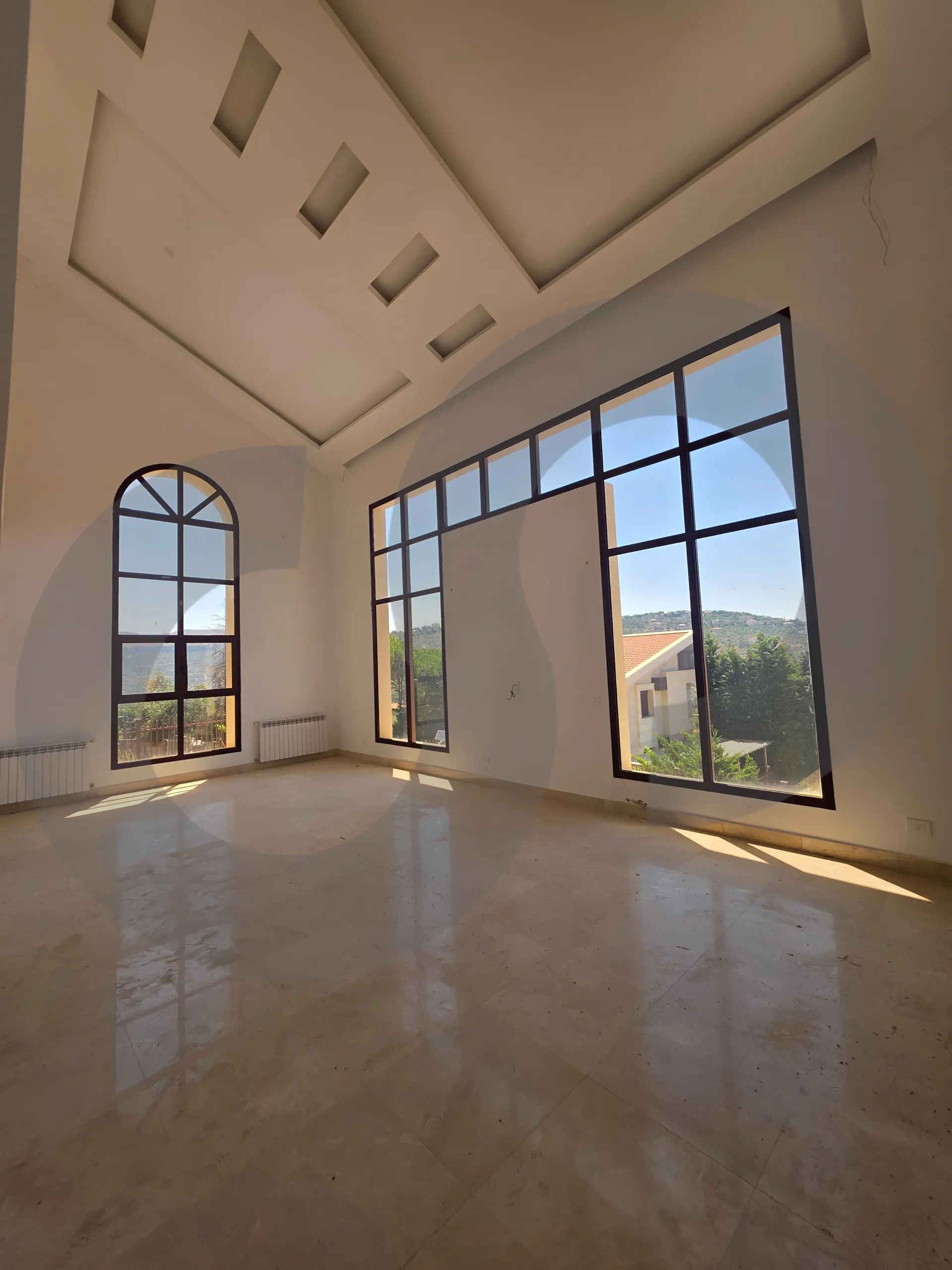 Villa for Sale in Souq El Gharb