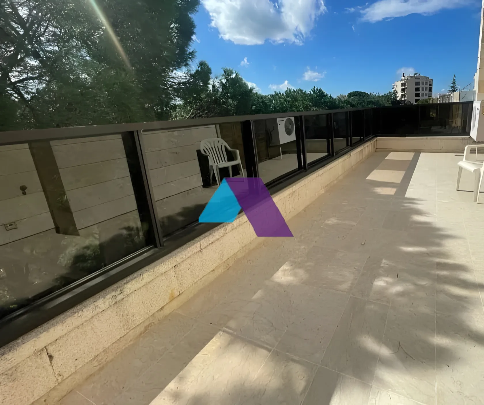 Building for Sale in Cornet Chahwan