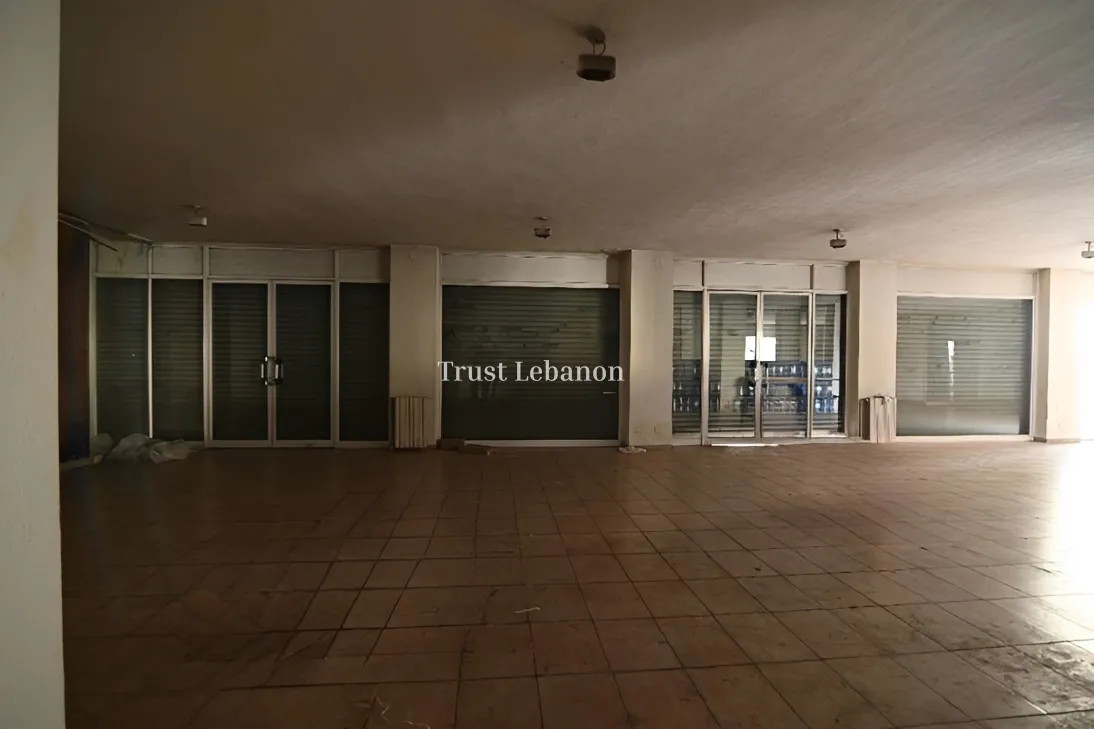 Shop for rent in Broummana, Lebanon