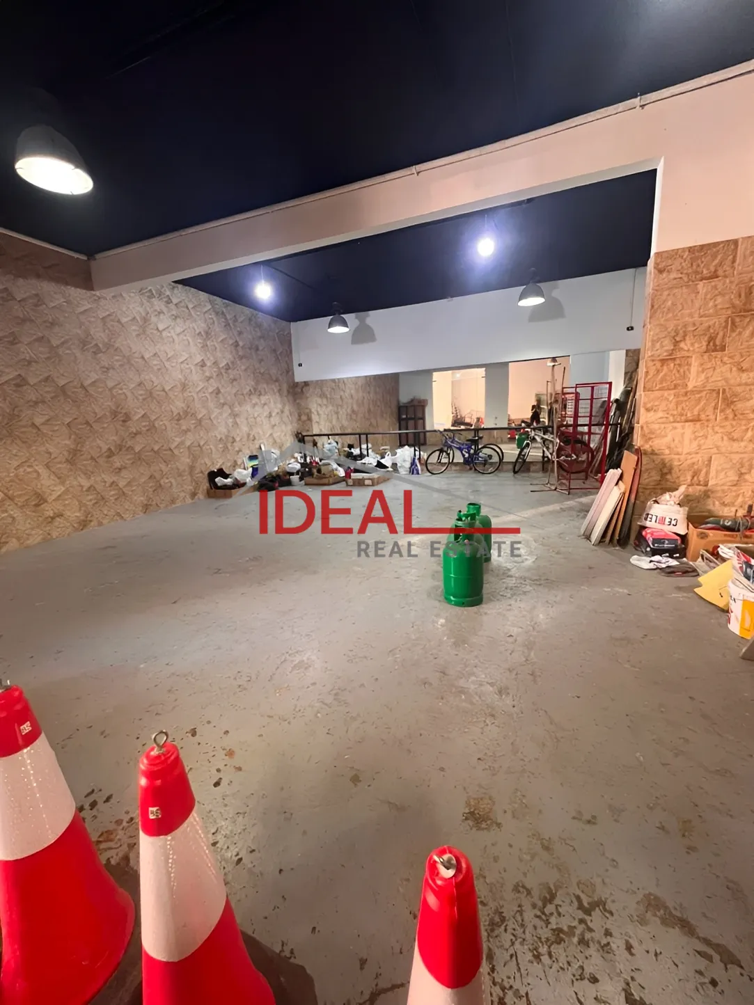 Warehouse for rent in Kaslik, Lebanon