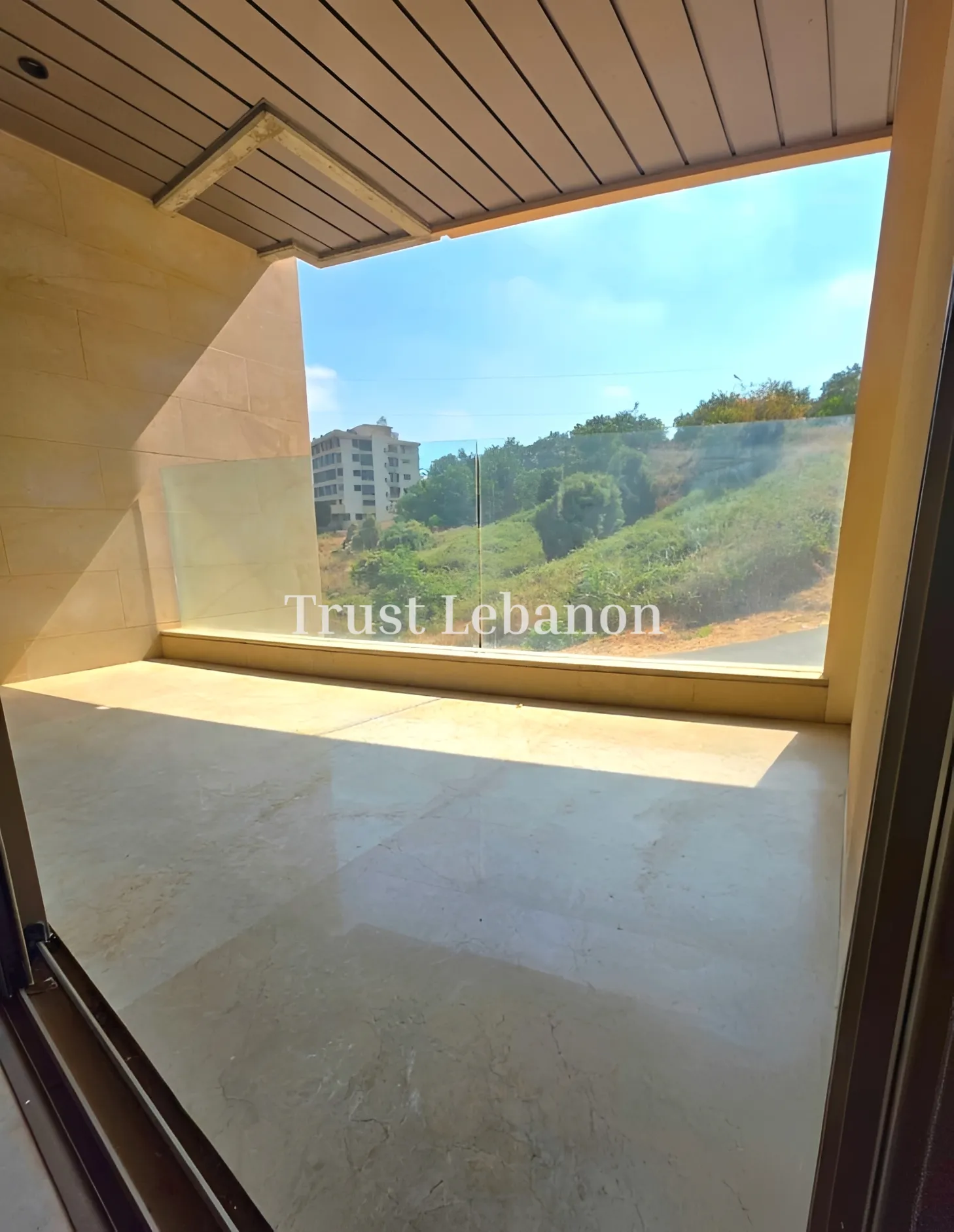 Apartment for sale in Louaizeh, Lebanon