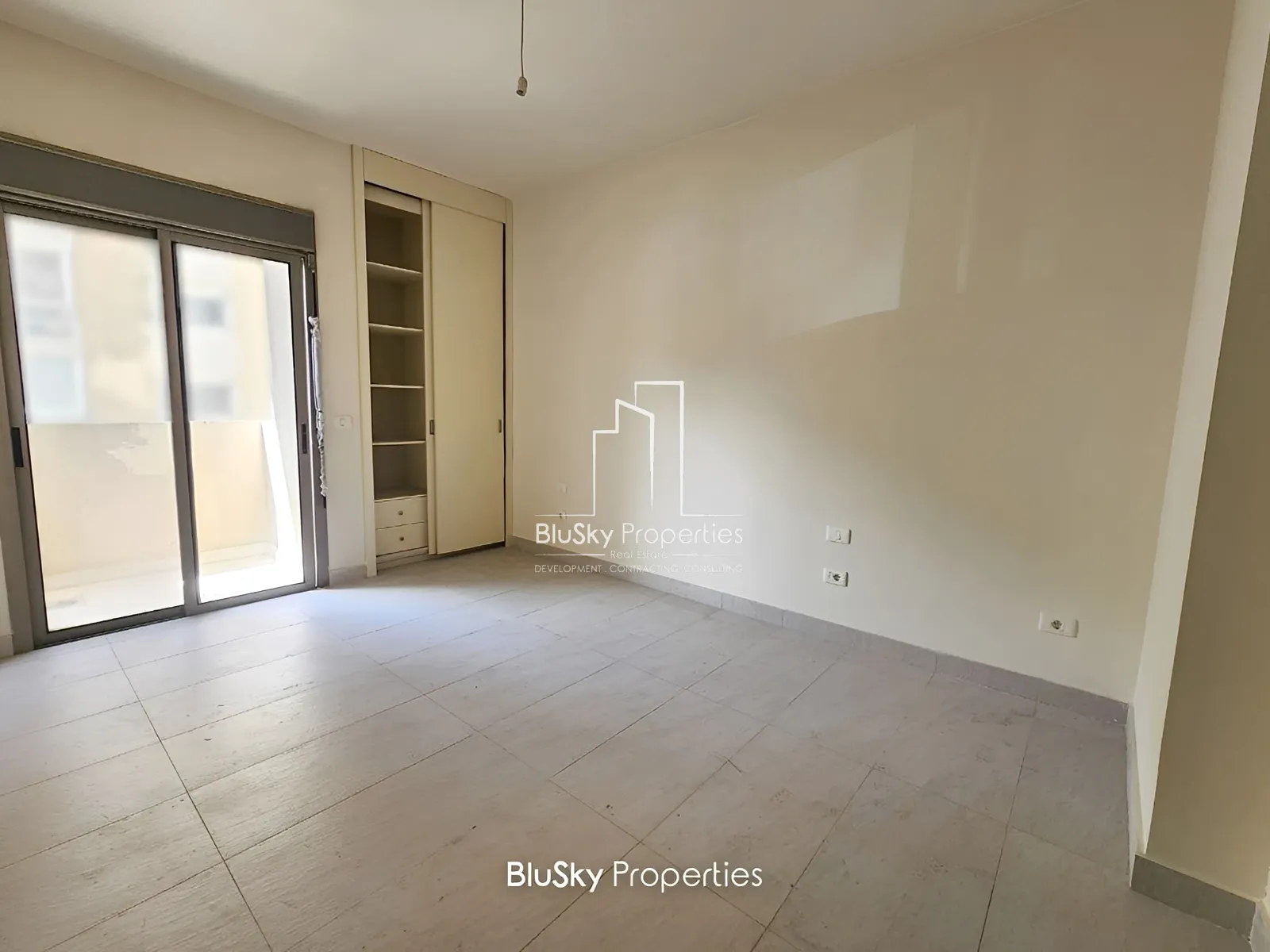 Apartment for Sale in Jdeideh