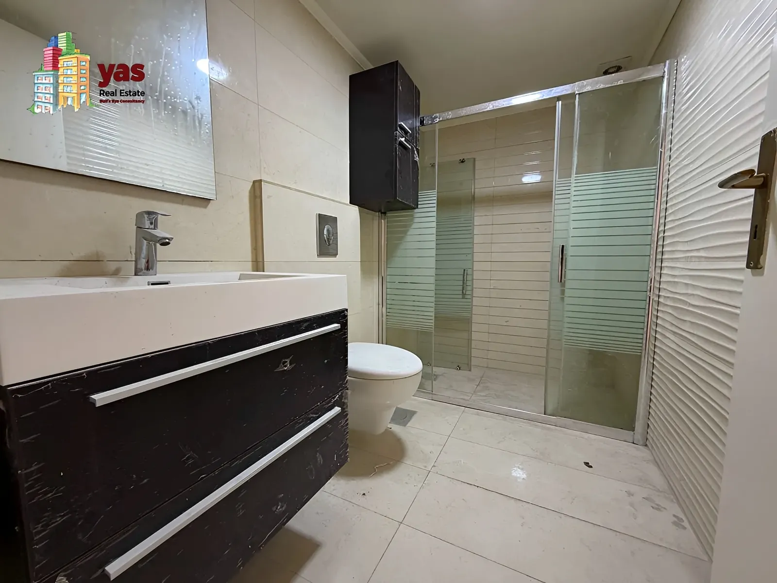 Apartment for Sale in Adonis - 3 bed, 3 bath