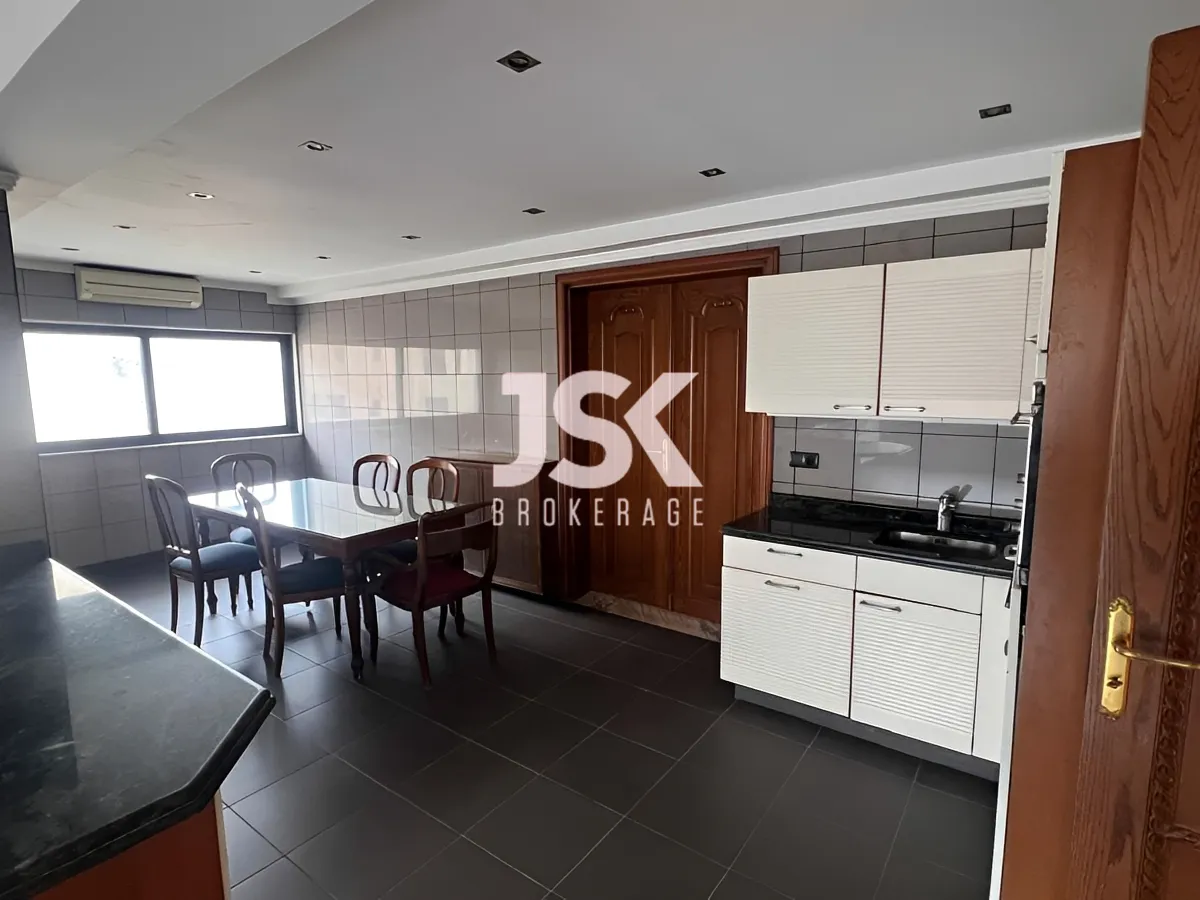 Duplex for Sale in Ramlet El Bayda, Beirut, Lebanon