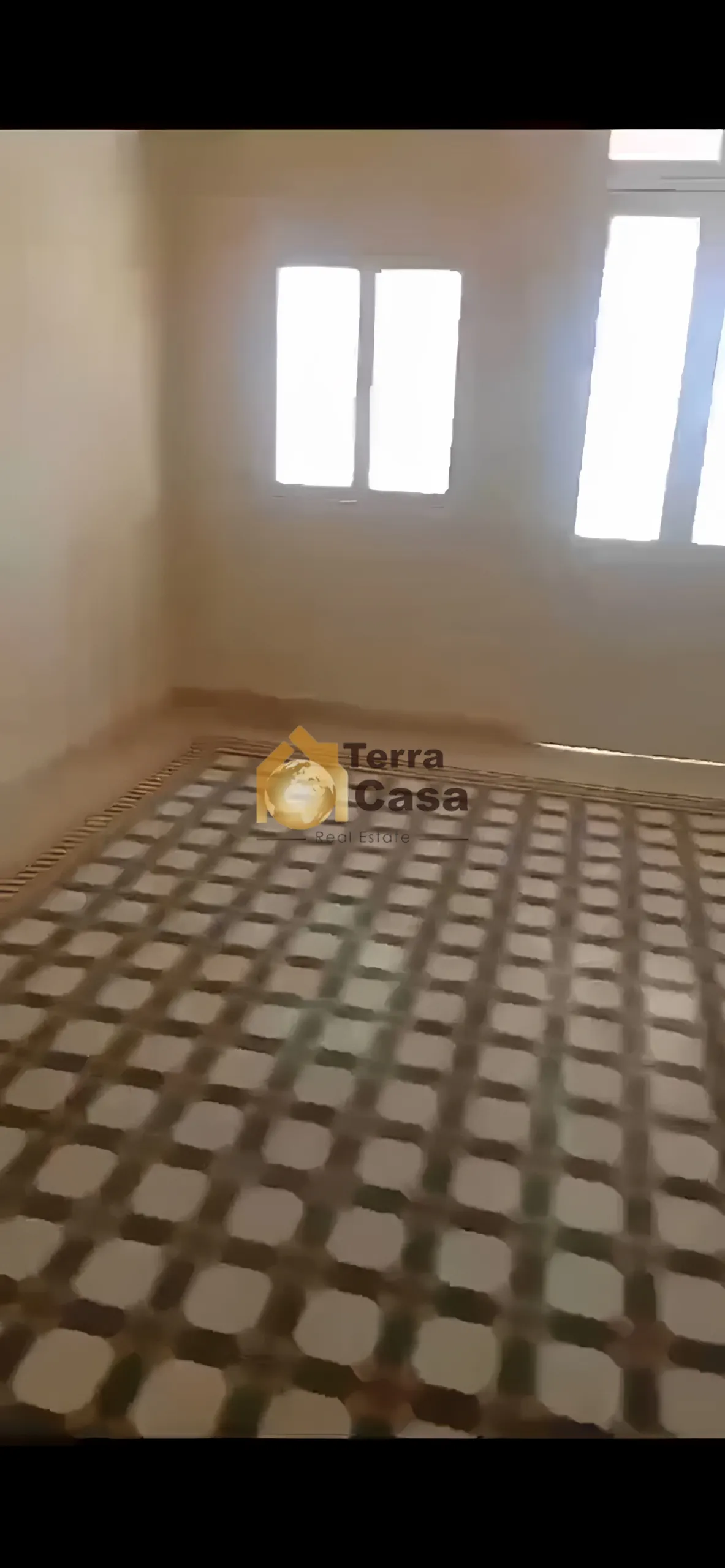 Apartment for Sale in Maalaka - 2 bed, 1 bath