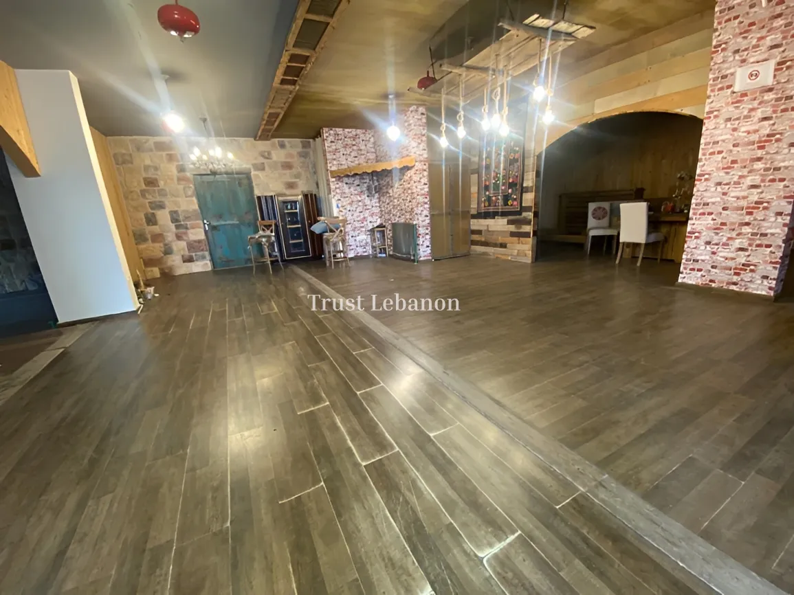 Shop for rent in Bikfaiya, Lebanon