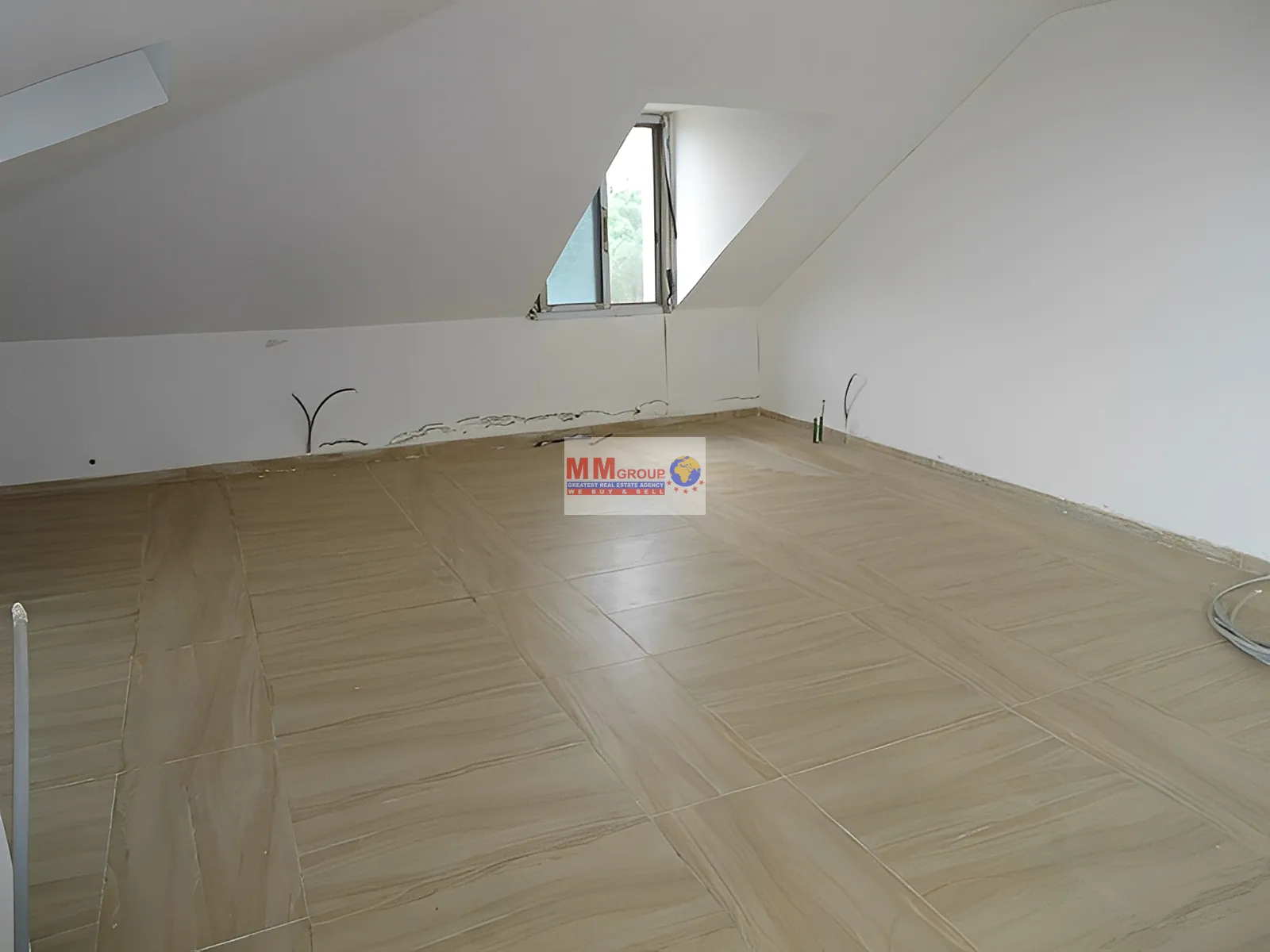 Duplex for Sale in Ain Najem