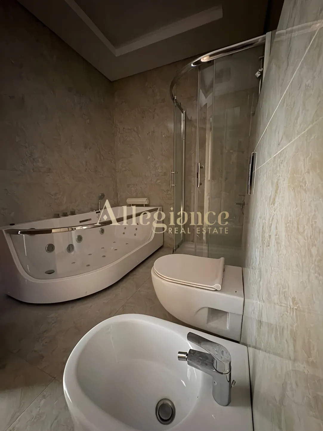 Apartment for sale in Clemenceau