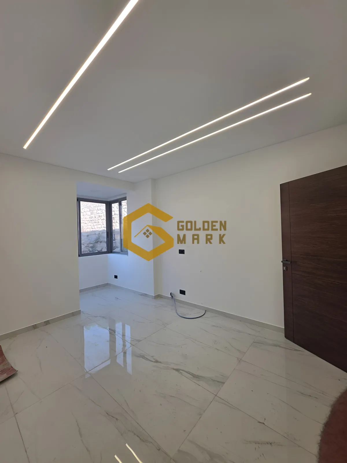 Apartment for Sale in Halat