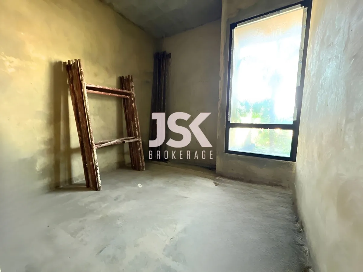 Apartment for Sale in Mdawar, Achrafieh, Beirut - 3 bed, 3 bath