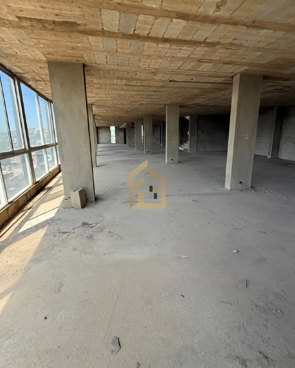 Showroom for rent in Broummana, Lebanon