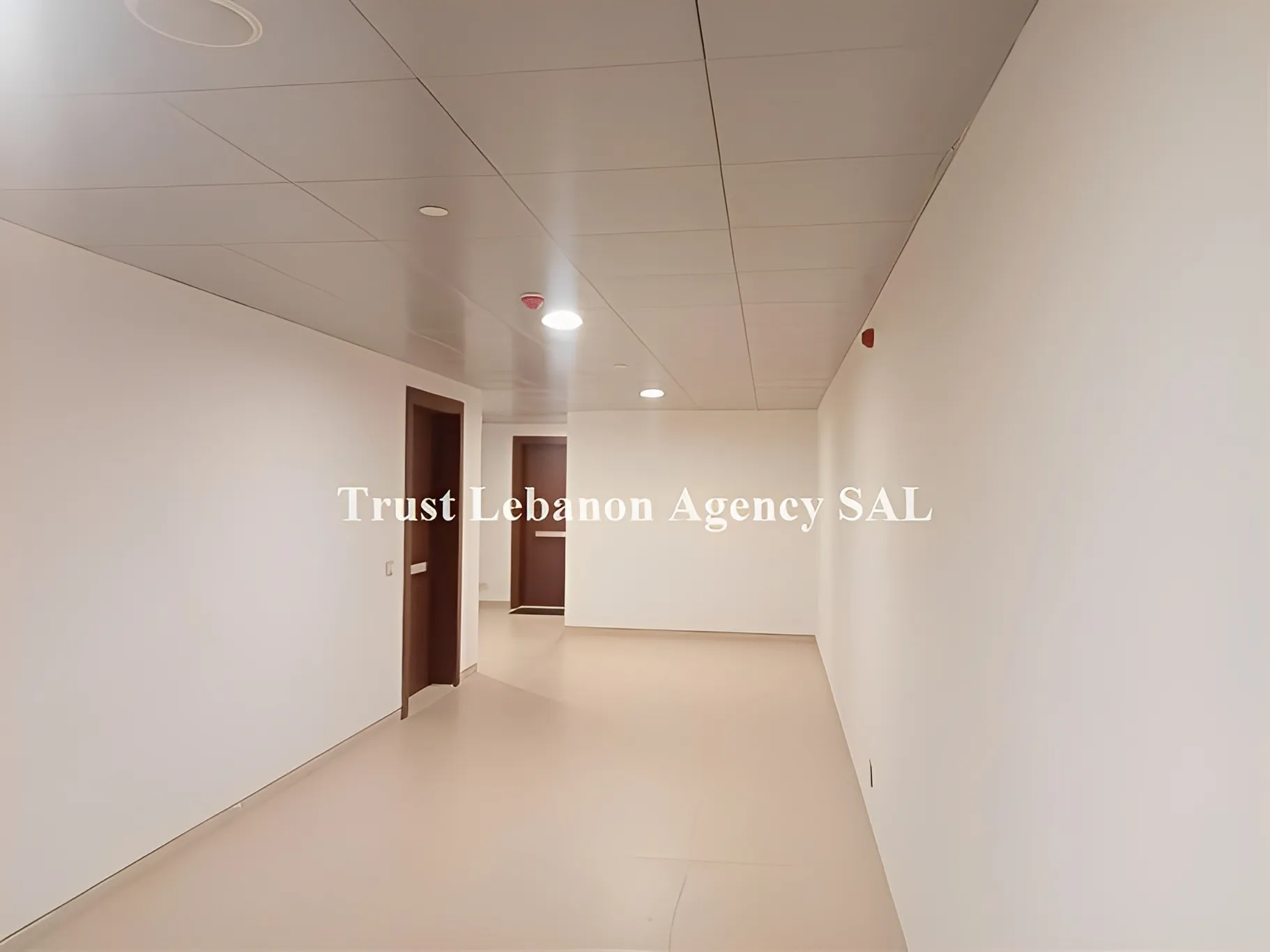 Office for rent in Metn, Sin El Fil