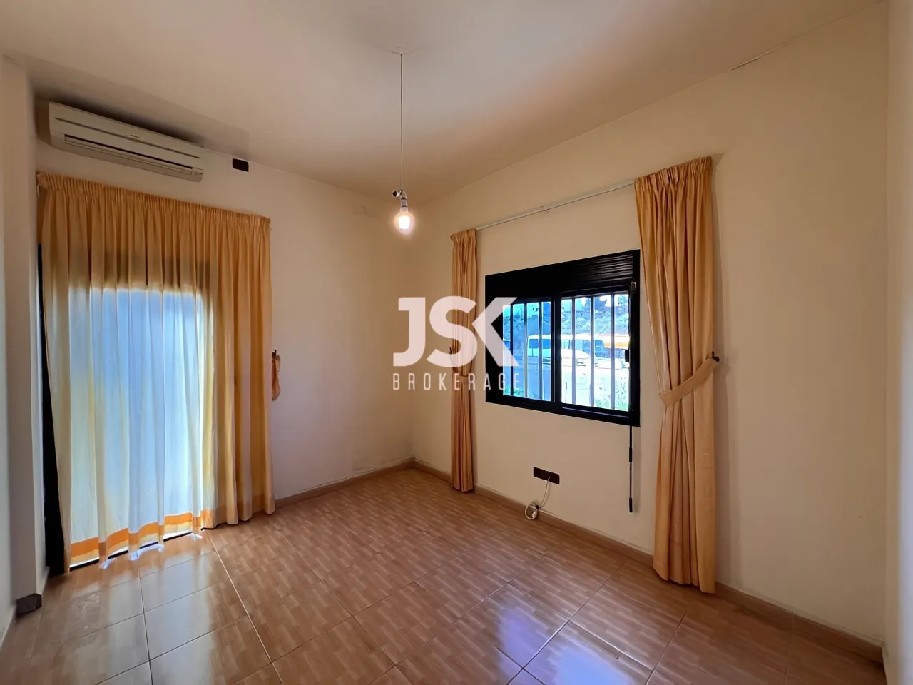 Apartment for Sale in Maghdoucheh