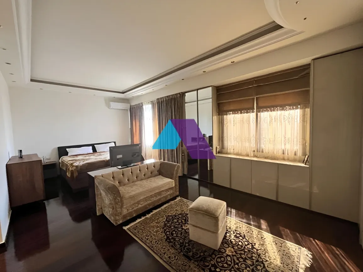 Apartment for sale in Jnah
