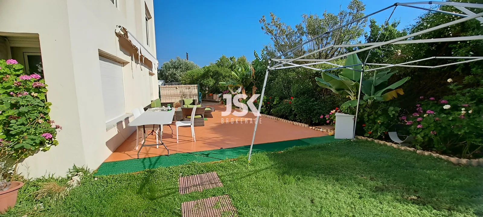 Villa for Sale in Aamchit