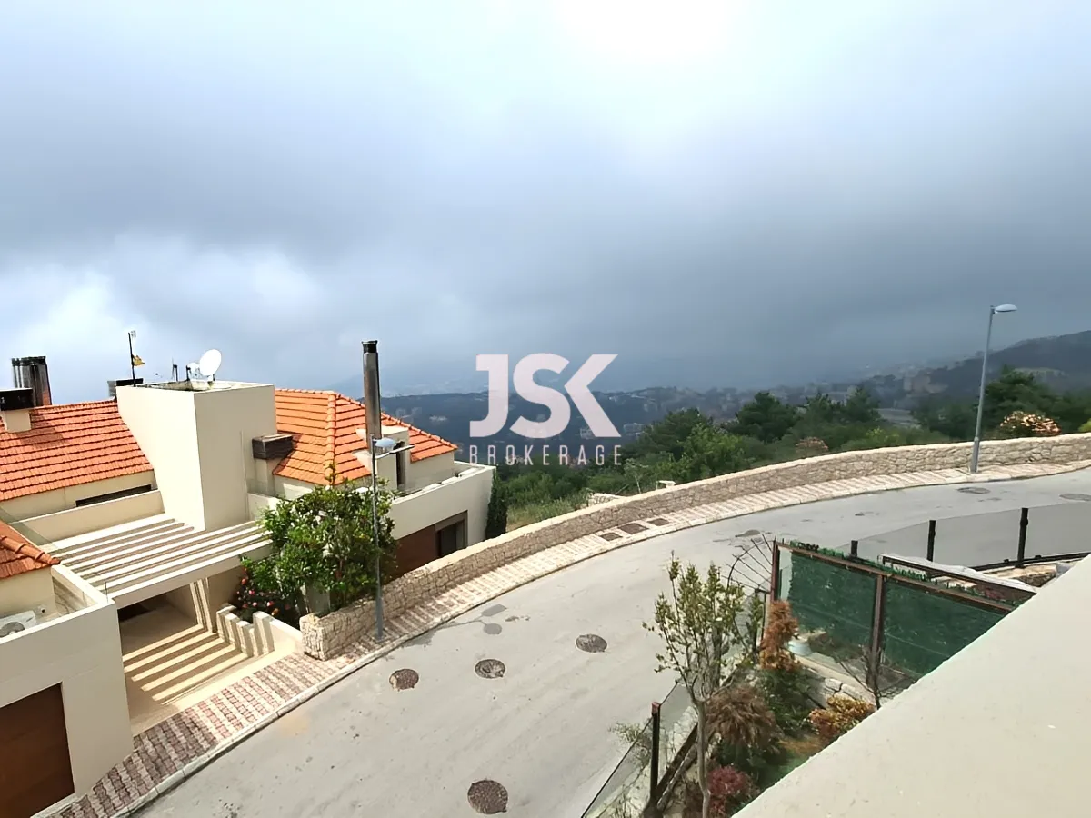 Apartment for Sale in Bharsaf - 3 bed, 4 bath
