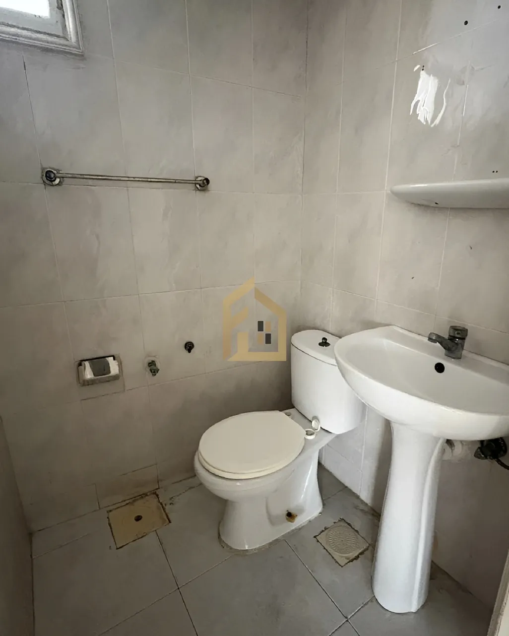 Apartment for sale in Salim Salam, Bayrut, Lebanon