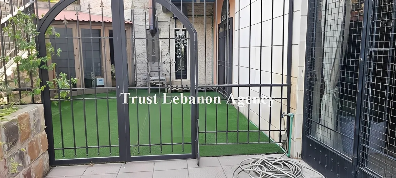 Commercial Property For Rent in Metn, Bekfaya