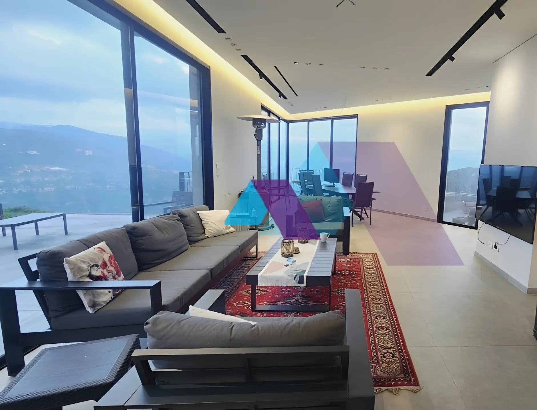 Villa for Sale in Beit Meri - 5 bed, 7 bath