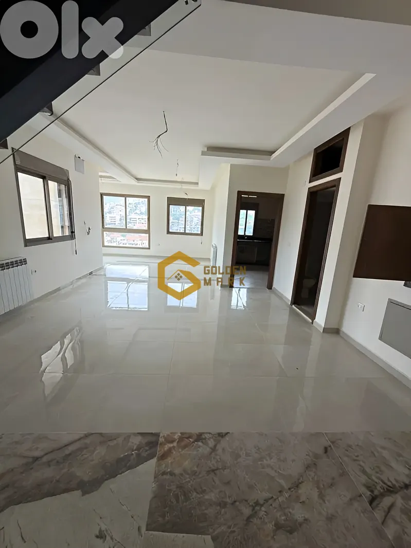 Apartment for Sale in Zahlé - 3 bed, 3 bath