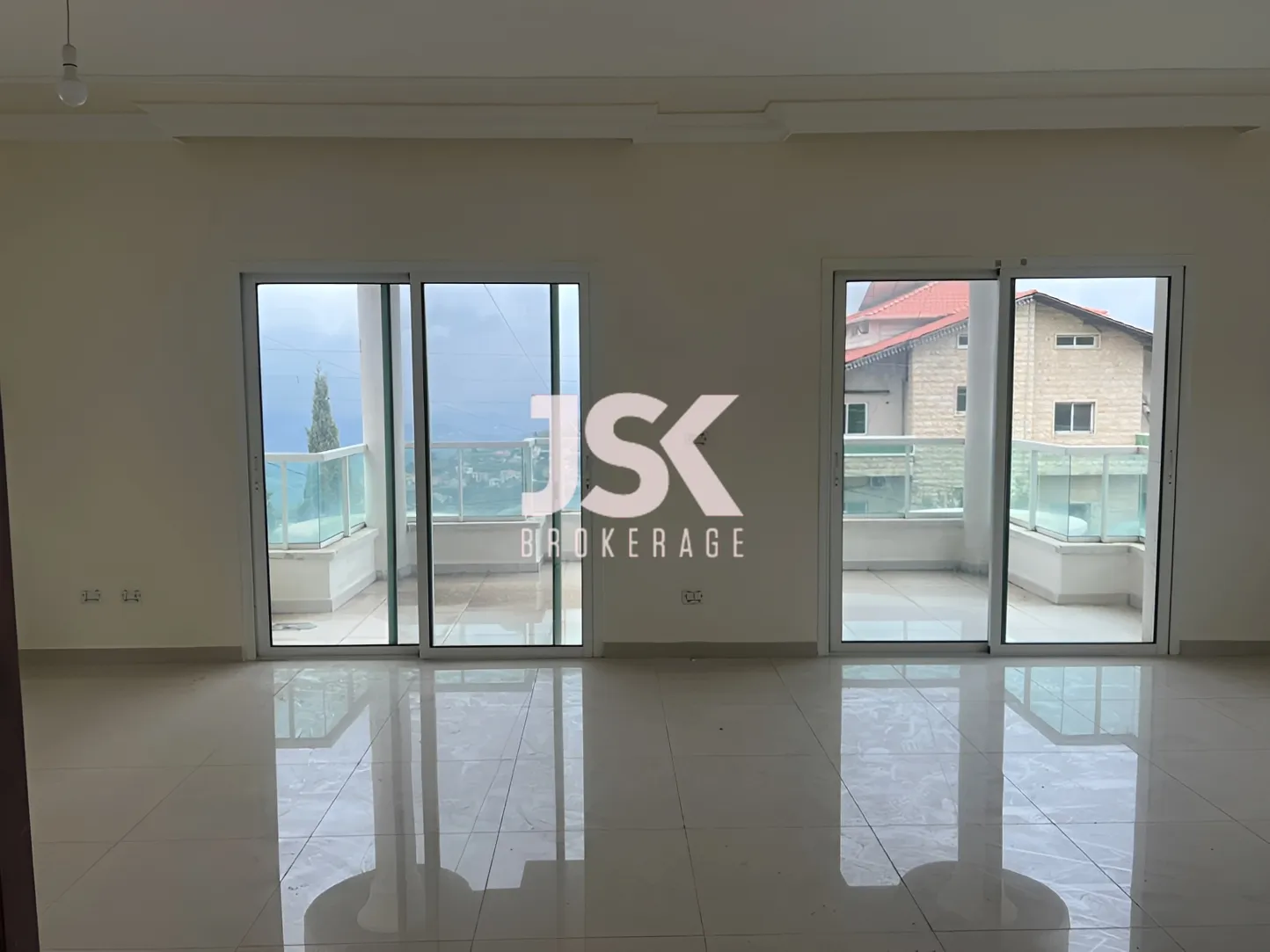 Apartment for sale in Bhamdoun, Lebanon - 3 bed, 3 bath