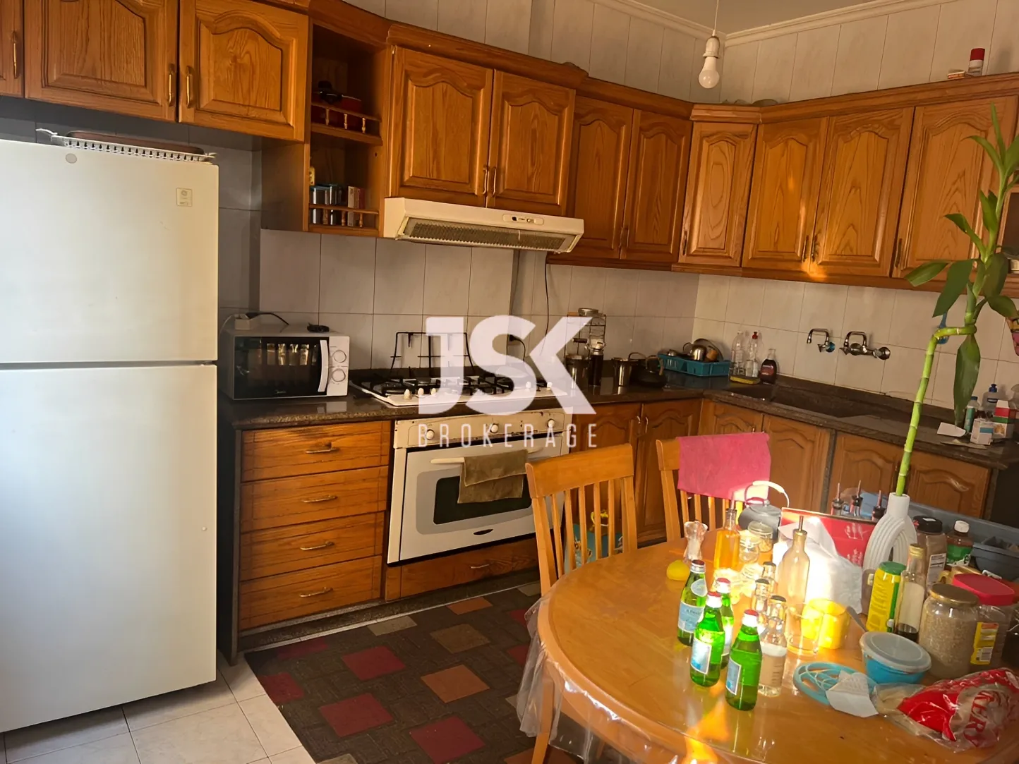 Apartment for sale in Ain El Remmaneh, Lebanon - 3 bed, 3 bath