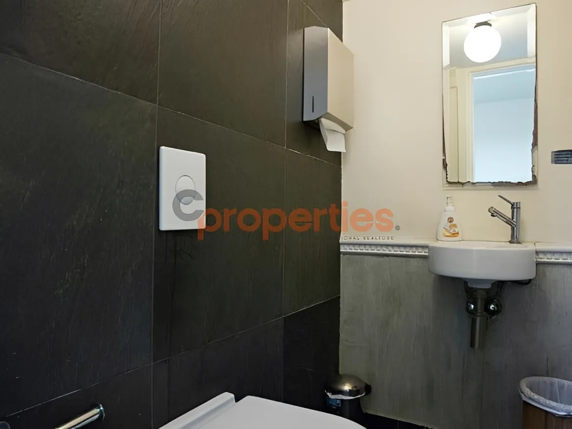 Office for Rent in Sin El Fil
