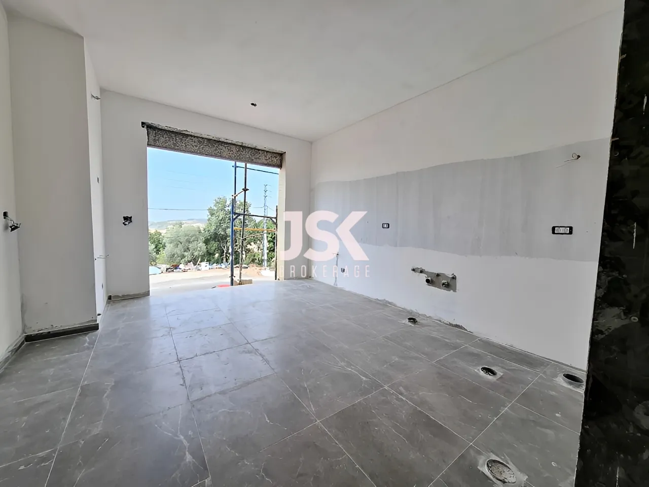 Apartment for Sale in Ghadras