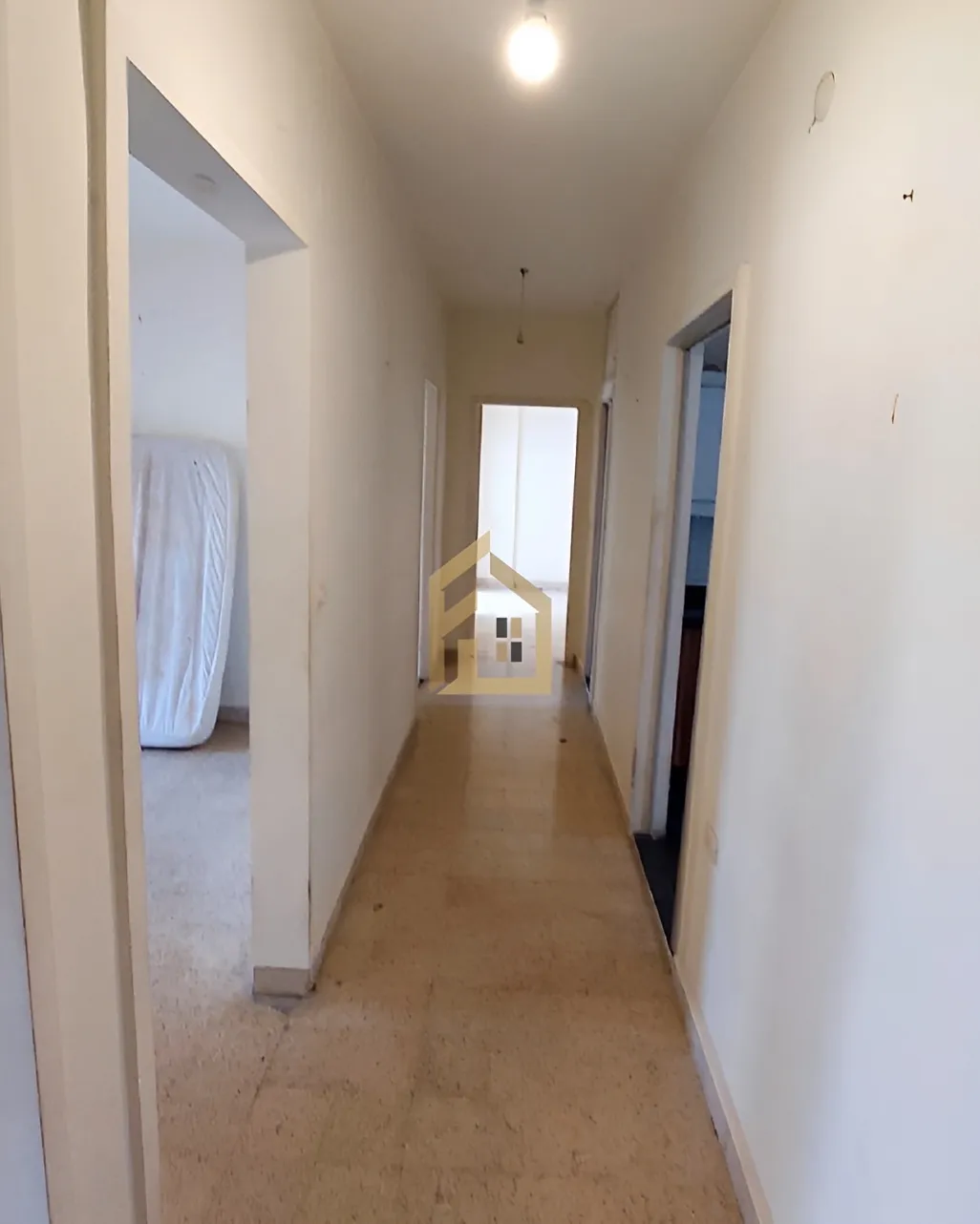 Apartment for rent in Mazraa, Bayrut, Lebanon - 2 bed, 2 bath