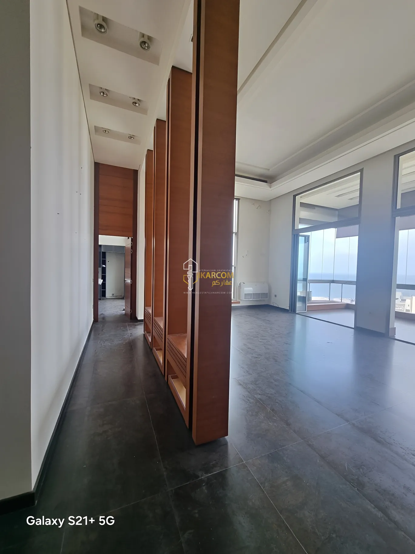 Apartment for sale in Jeanne Darc, Bayrut, Lebanon