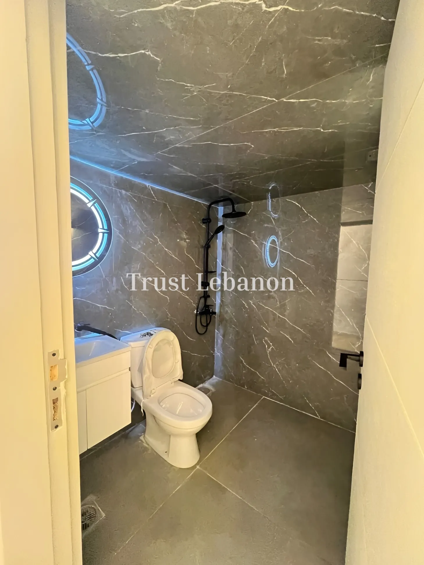 Apartment for sale in Bchamoun