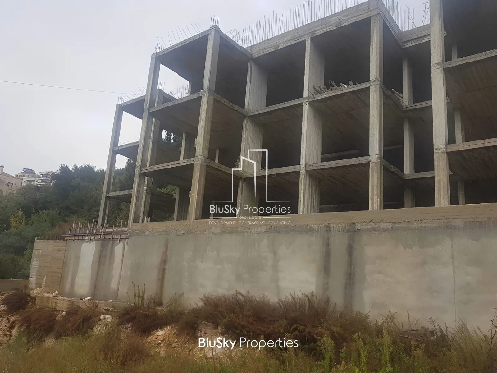 Building for Sale in Ghedress