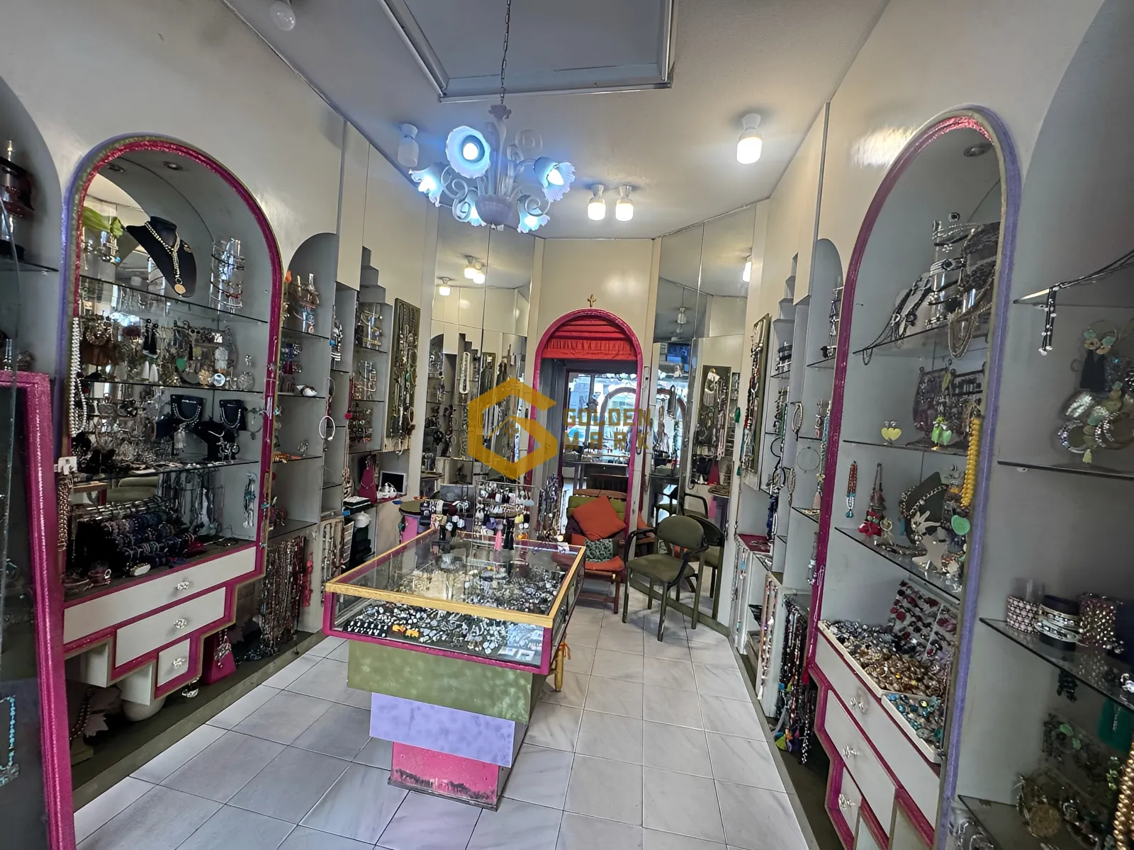 Shop for sale in Zalqa