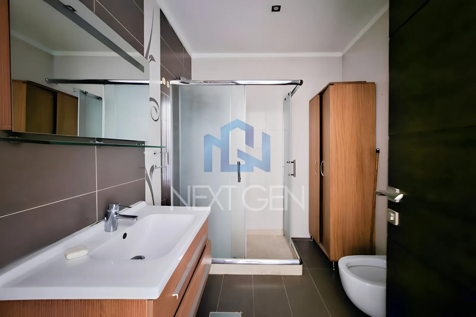 Apartment for Sale in Ain Al Mraiseh