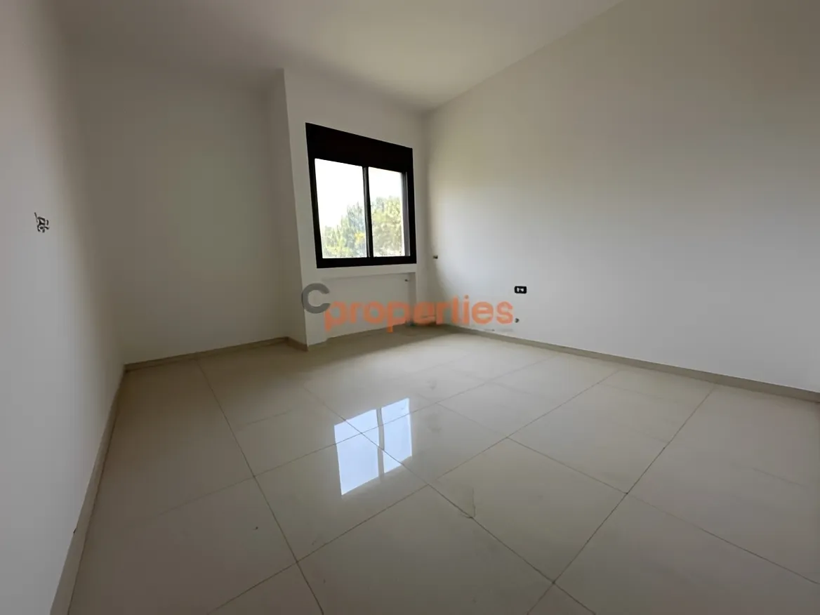 Apartment for Sale in Mtaileb