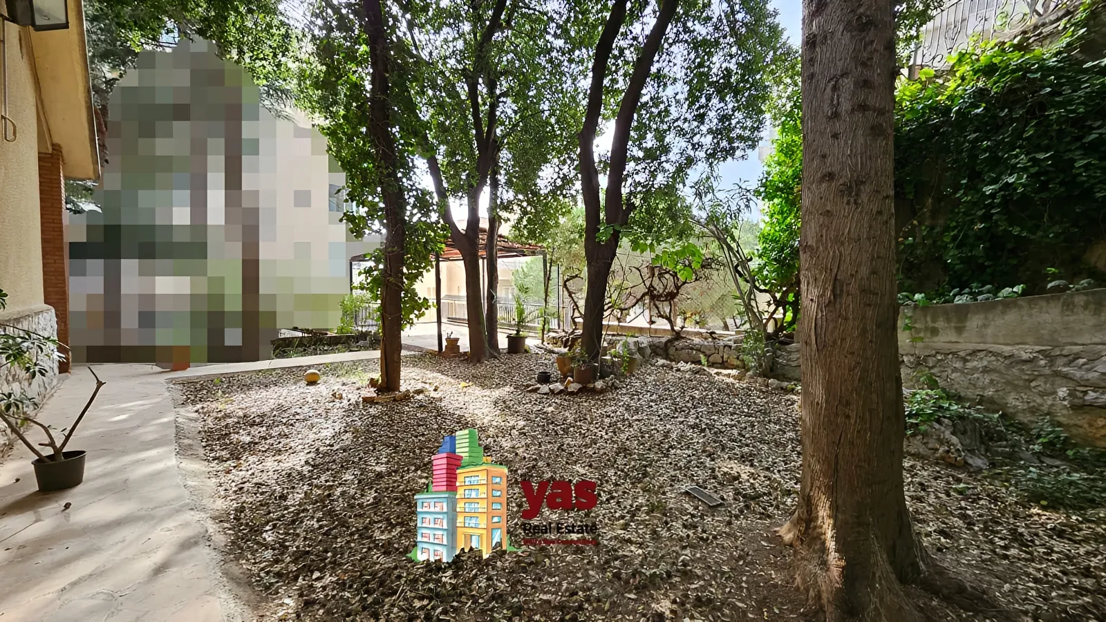 Apartment for Sale in Ballouneh