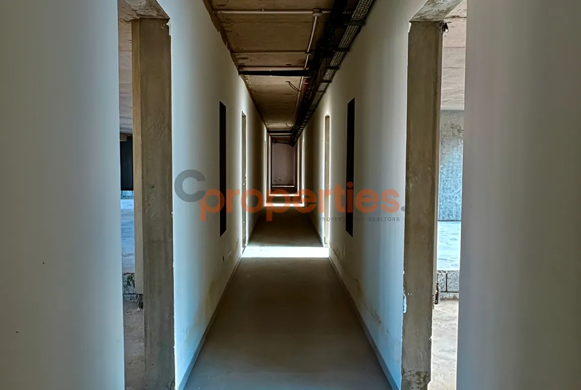 Office for Rent in Louaizeh