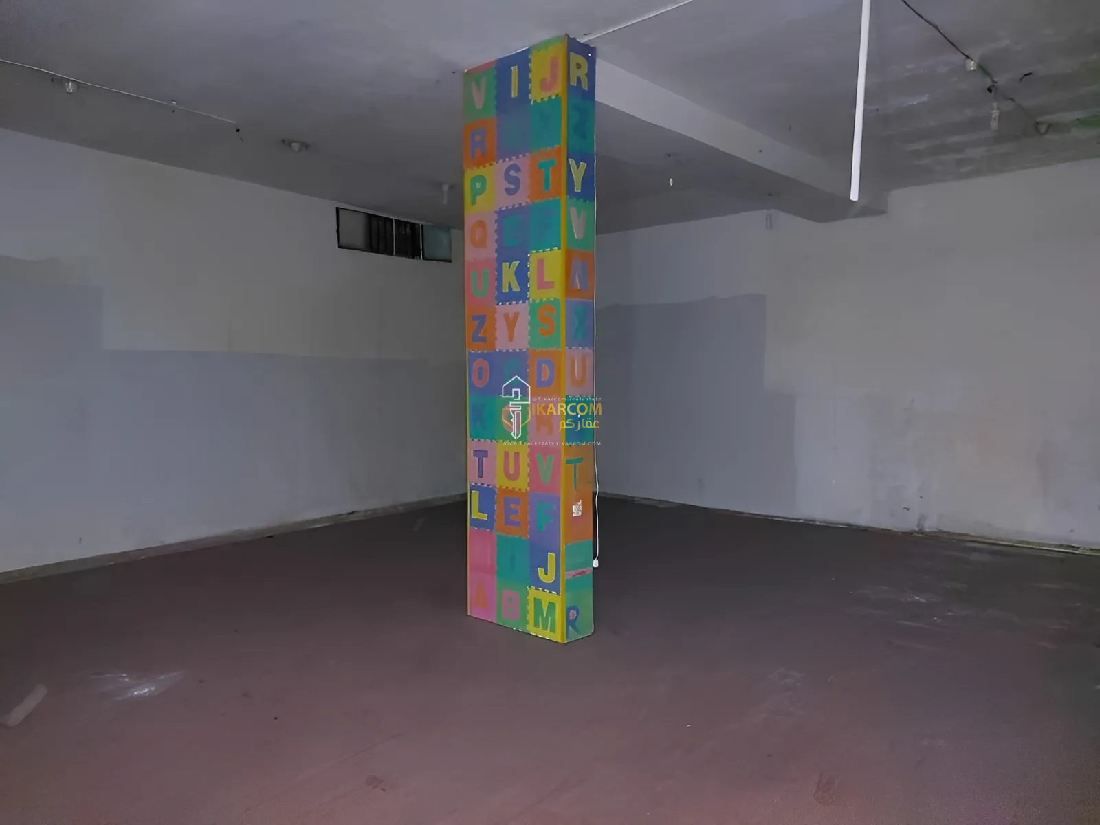 Warehouse for sale in Dekweneh