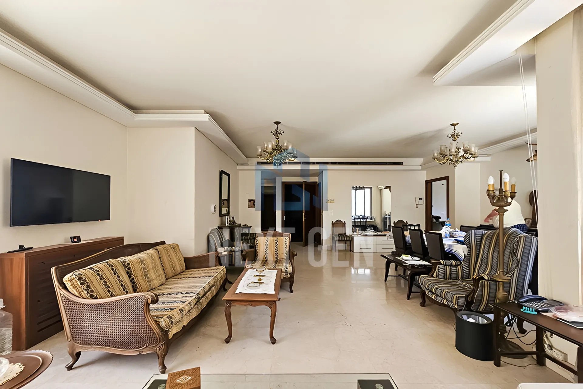 Apartment for sale in Kraytem, Beirut, Lebanon - 3 bed, 4 bath