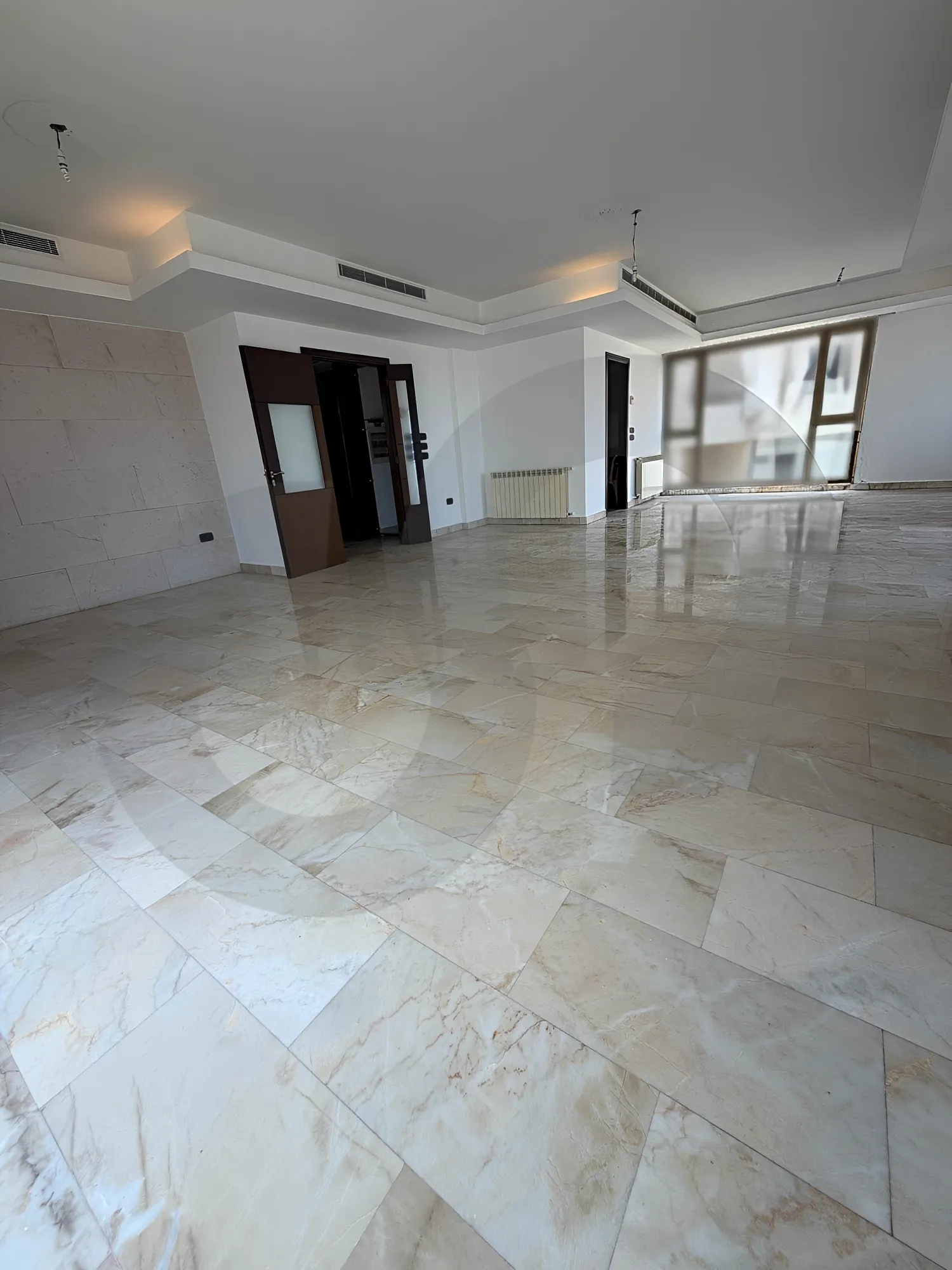 Building for Rent in Beit El Chaar