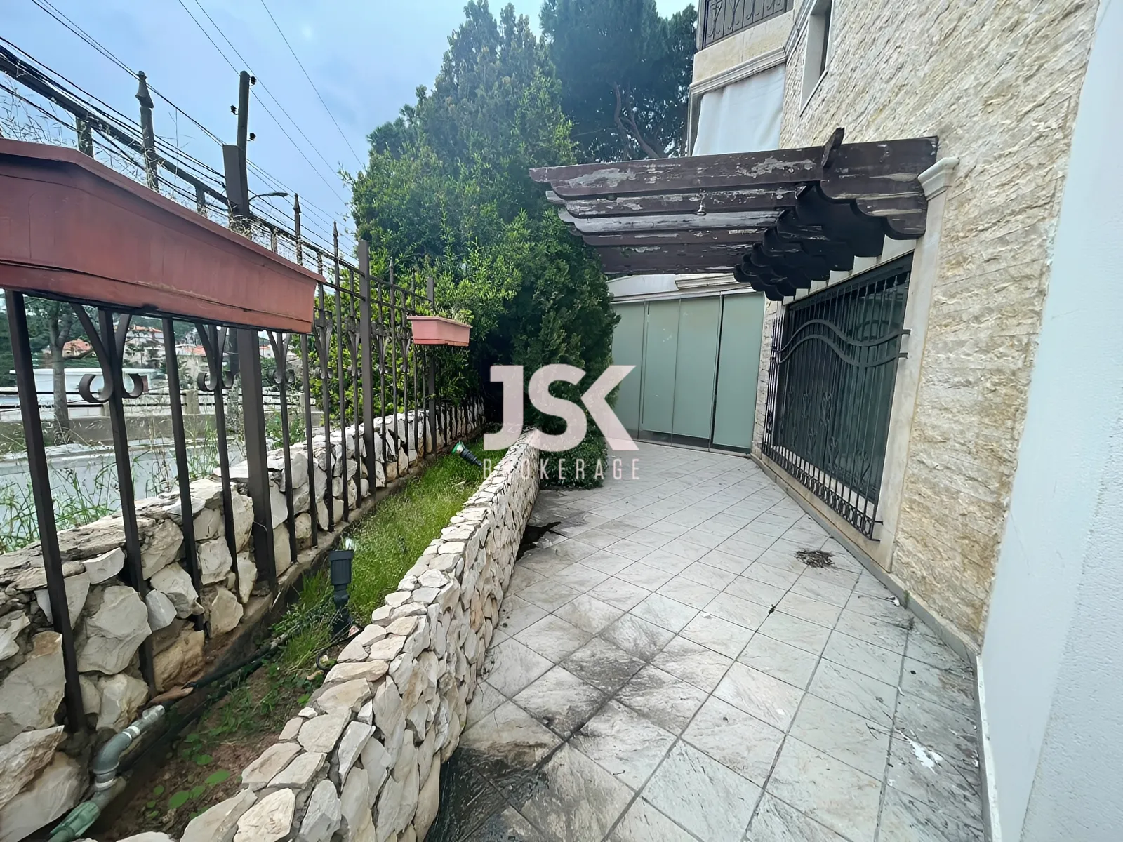 Apartment for Rent in Beit Meri