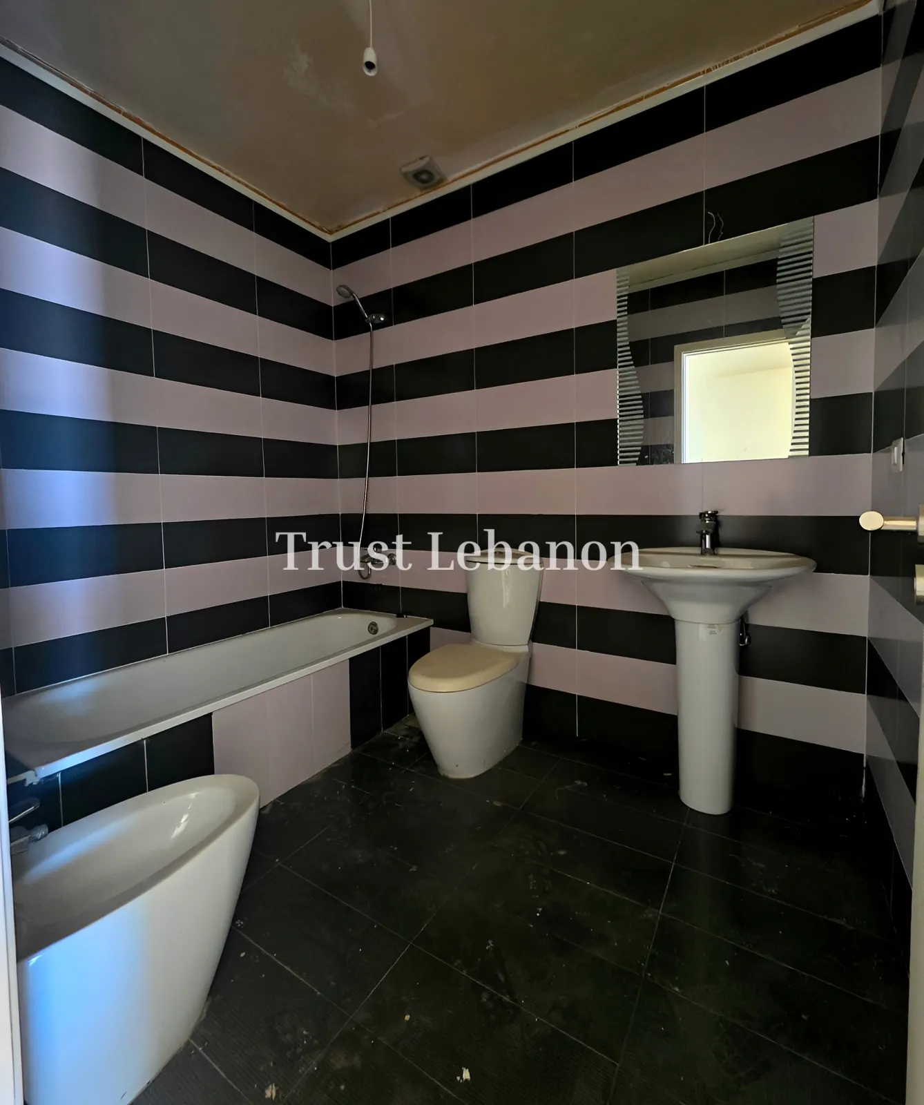 Apartment for sale in Kfaryassine, Lebanon