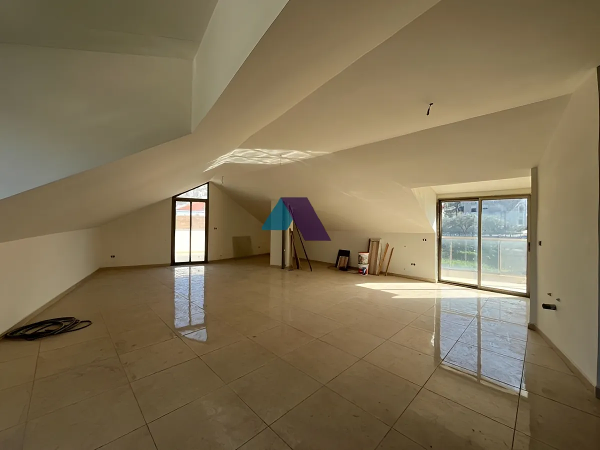Duplex for Sale in Jouret El Ballout