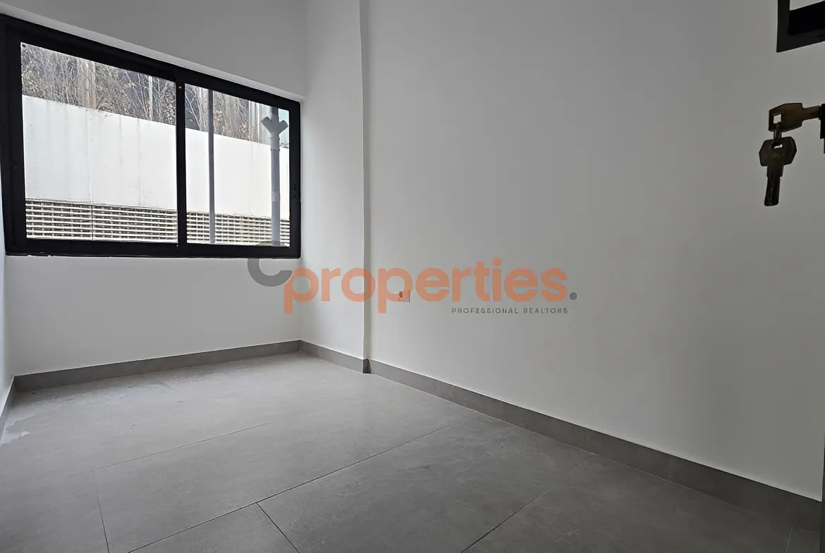 Office for rent in Badaro