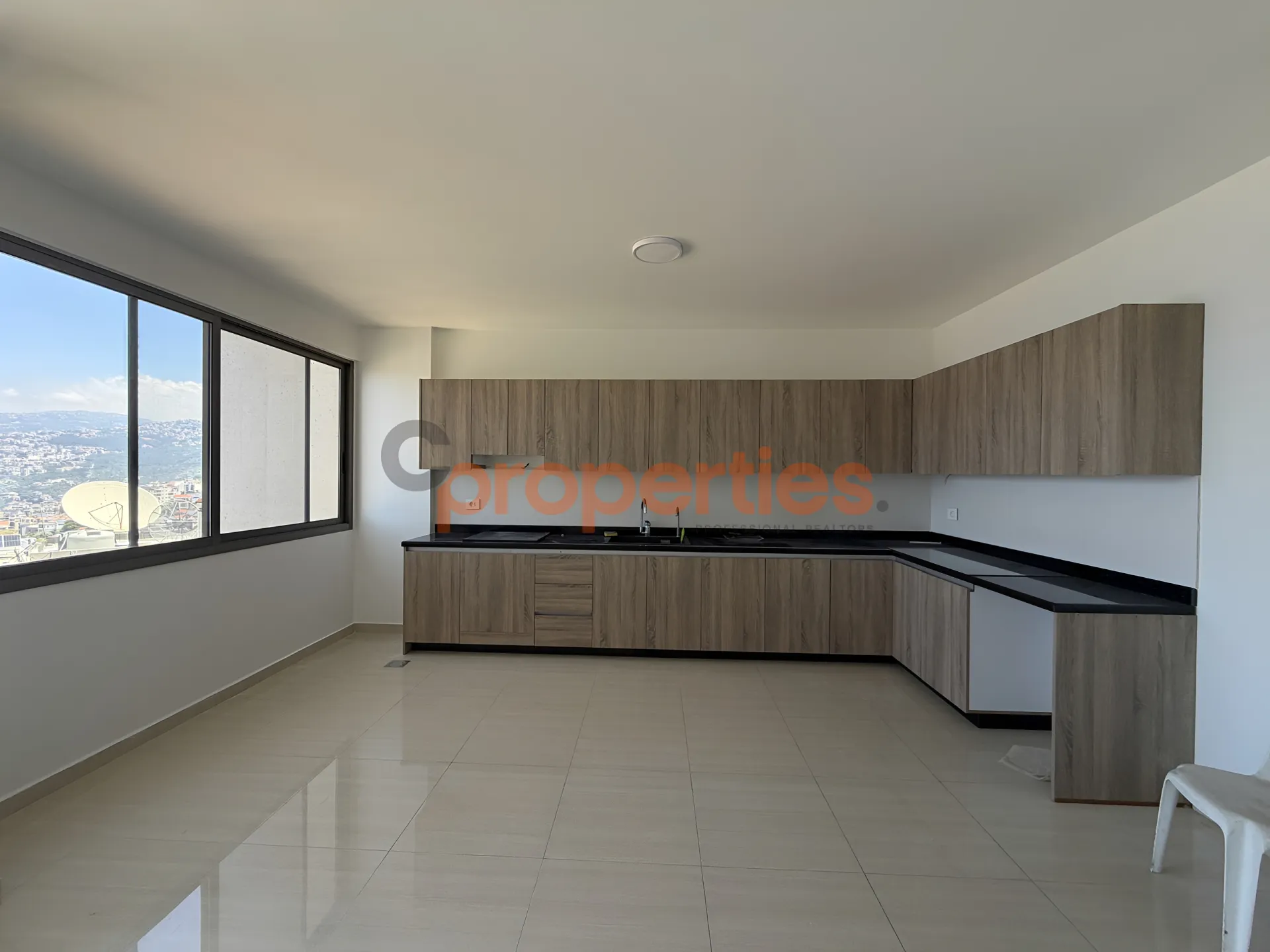 Apartment for Sale in Mazraat Yachoua