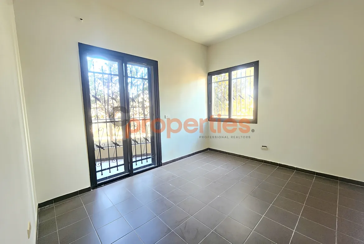 Apartment for Sale in Gharfine