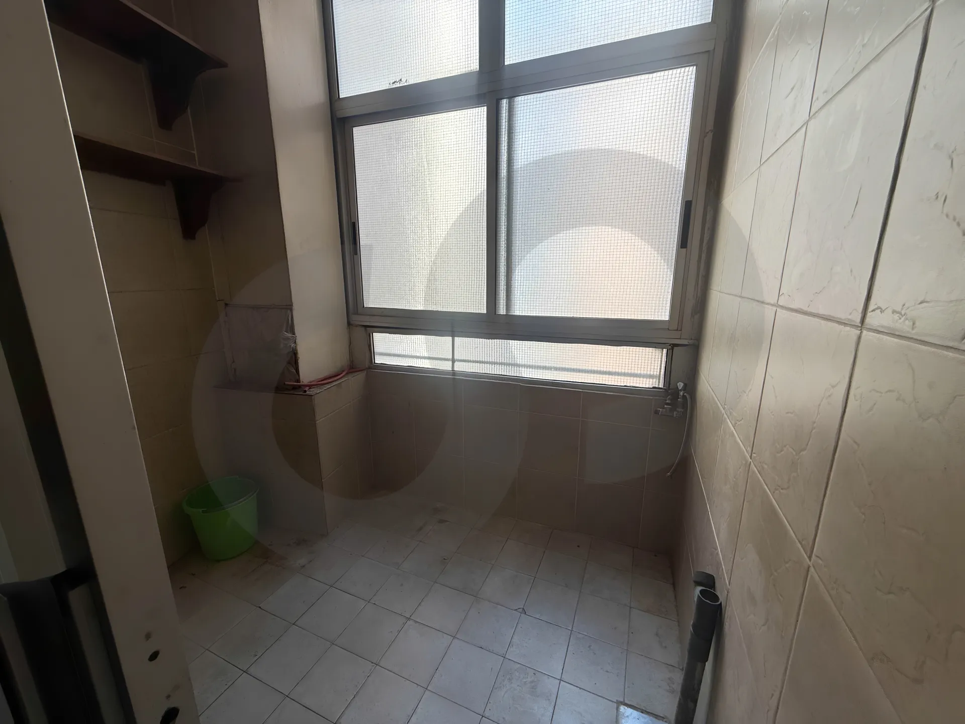 Building for Sale in Ras Al Naba'a