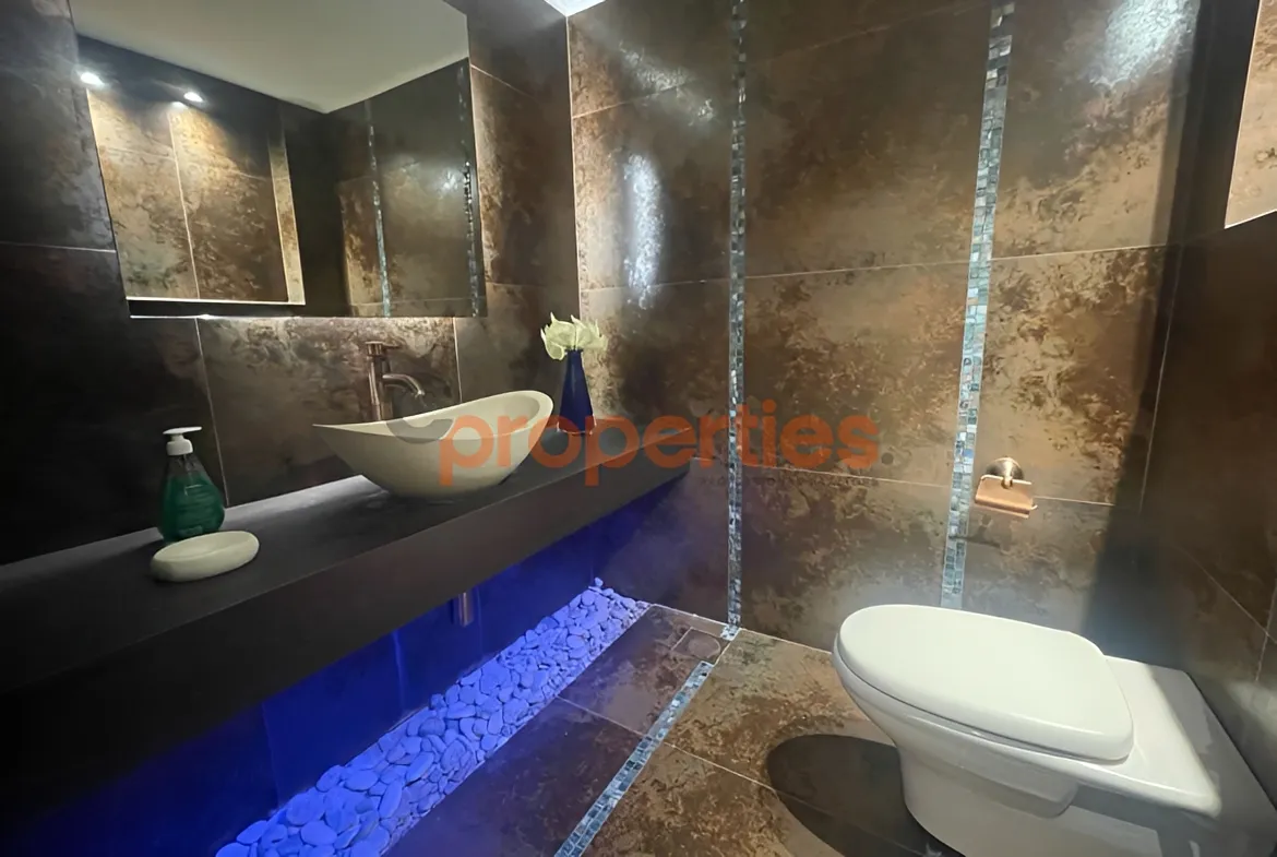 Apartment for Rent in Saifi Village