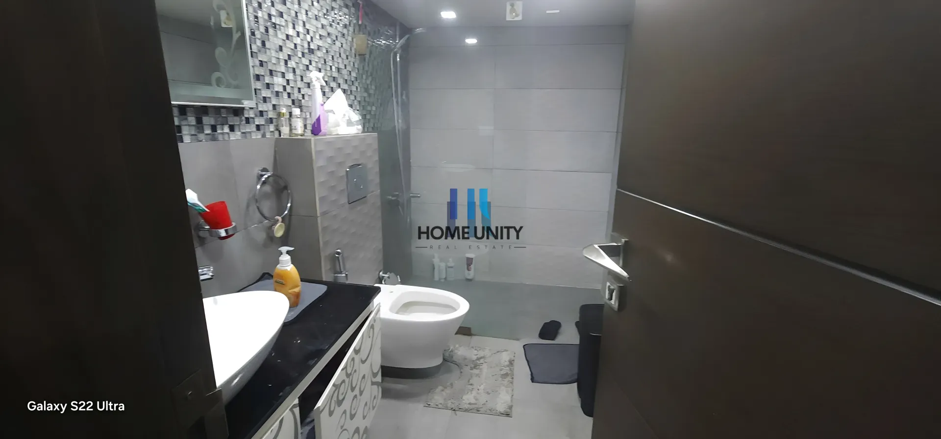 Apartment for Sale in Ras Al Nabaa