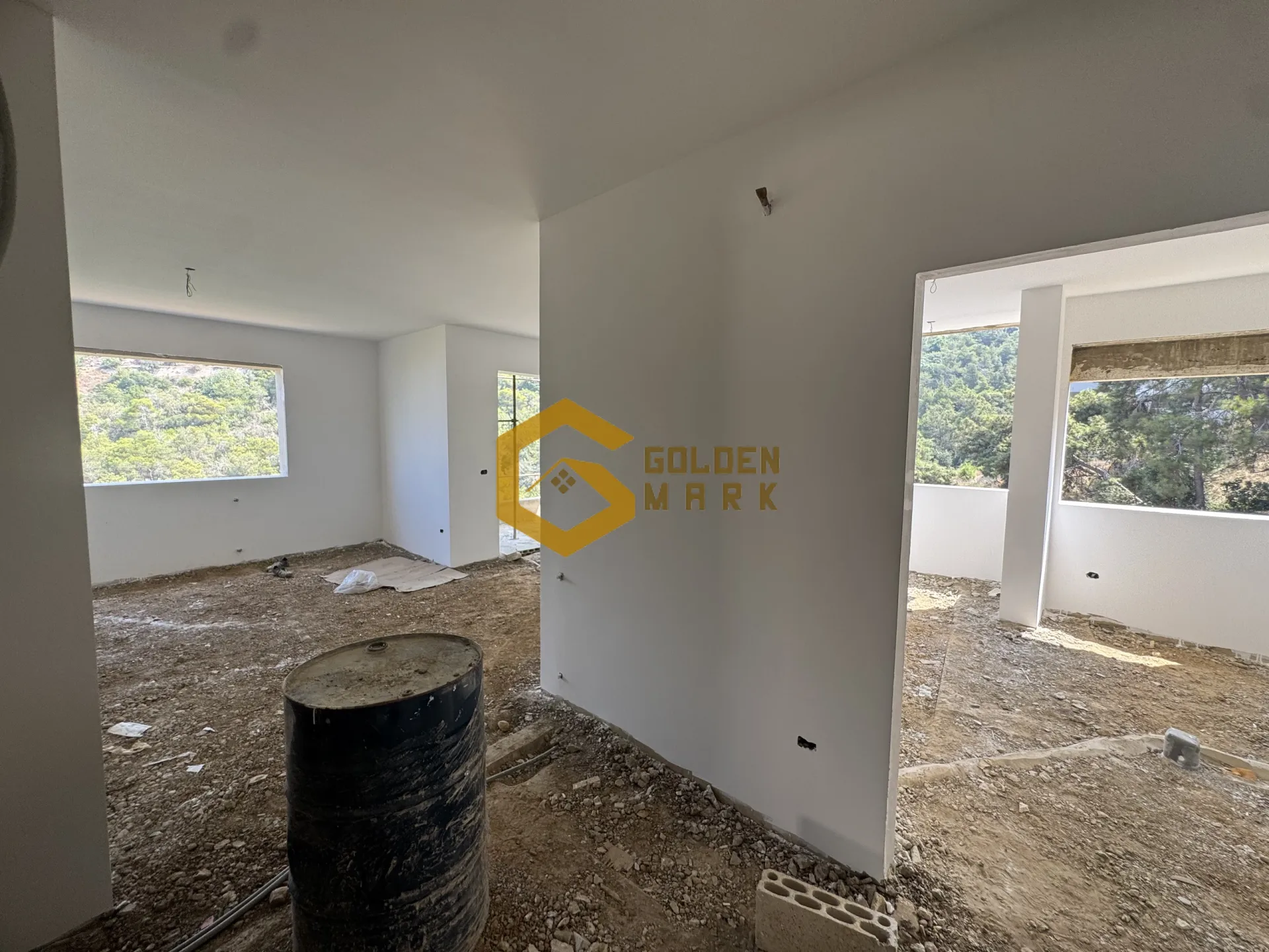 Apartment for Sale in Tilal Ain Saadeh, Metn